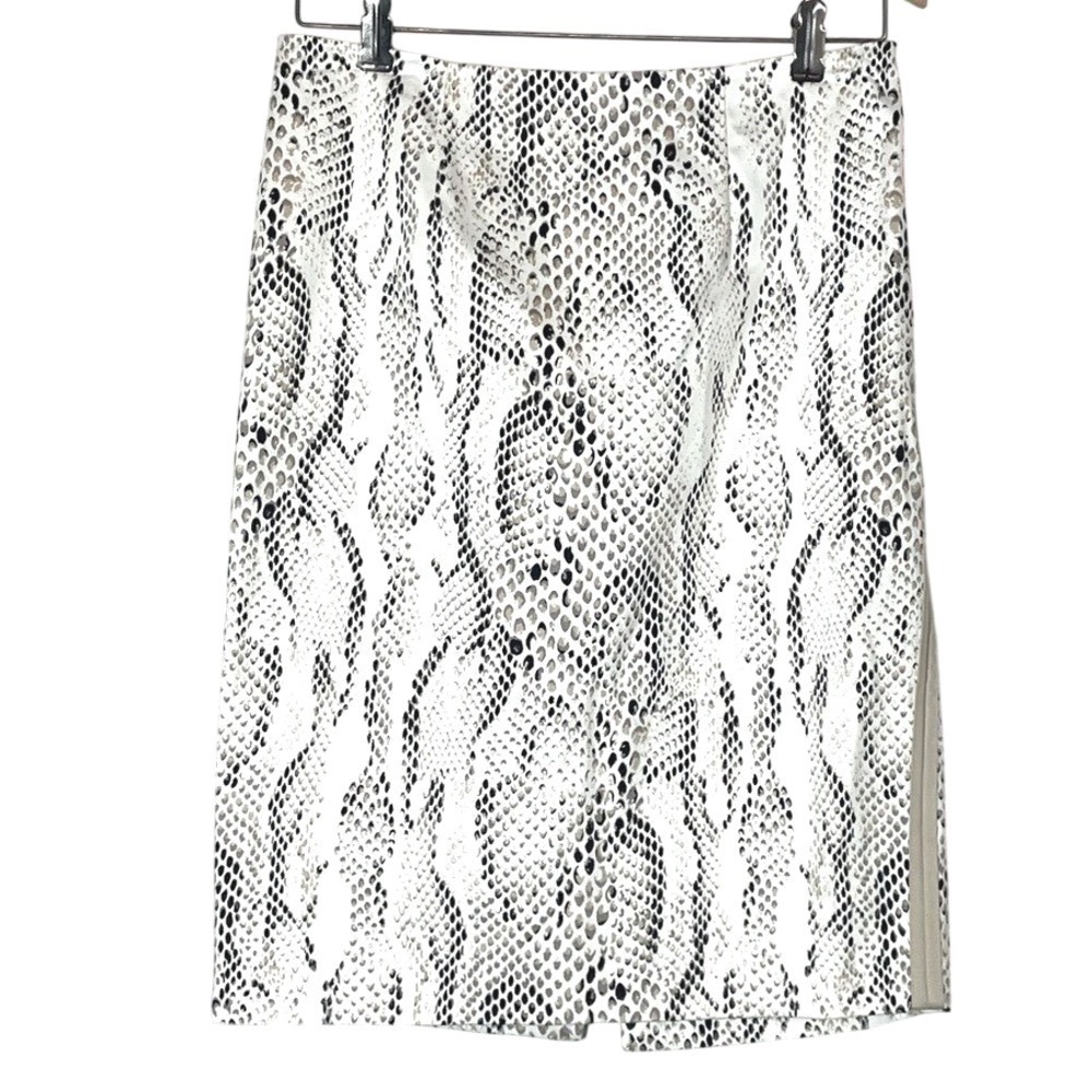 White House Black Market Snakeskin Print Pencil‎ Skirt 4 White Gray - Picture 2 of 8